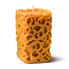 Zdobená svíčka z včelího vosku – ornamenty